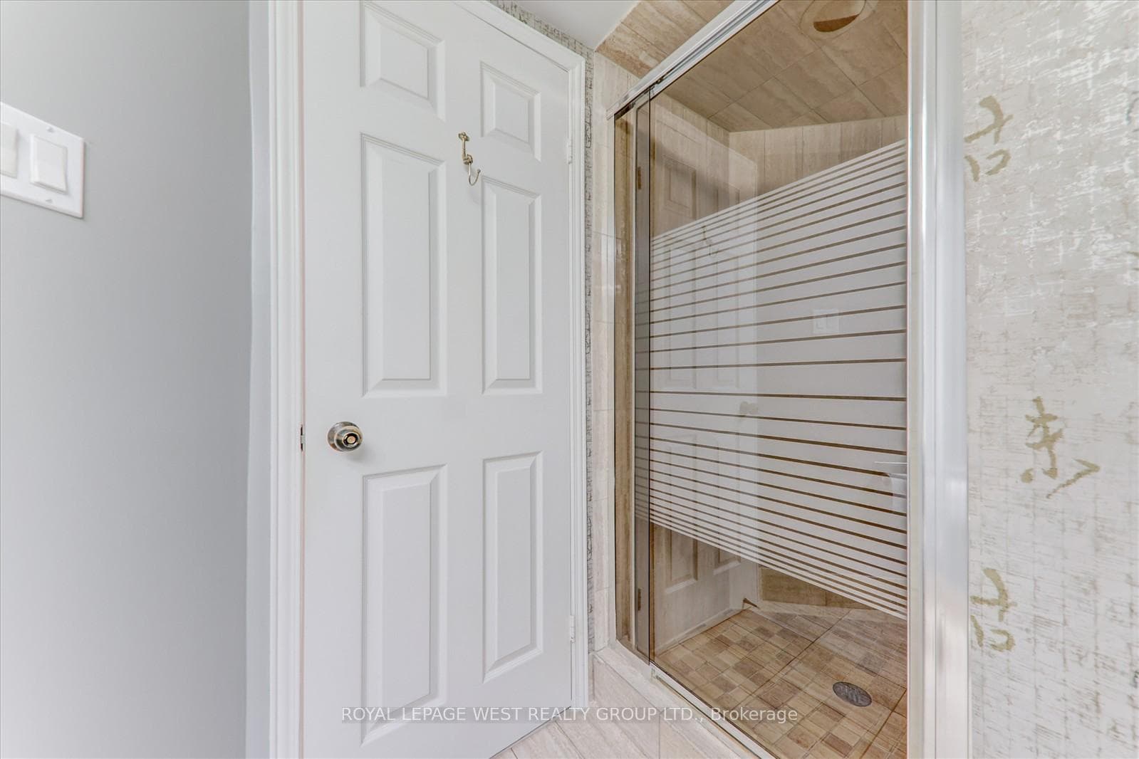 3900 Yonge Street Unit 909 photo 18