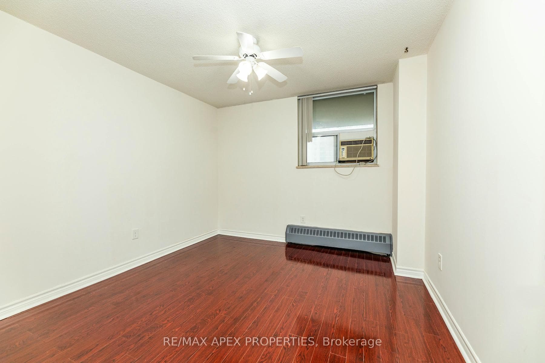 390 Dixon Road Unit 402 photo 15