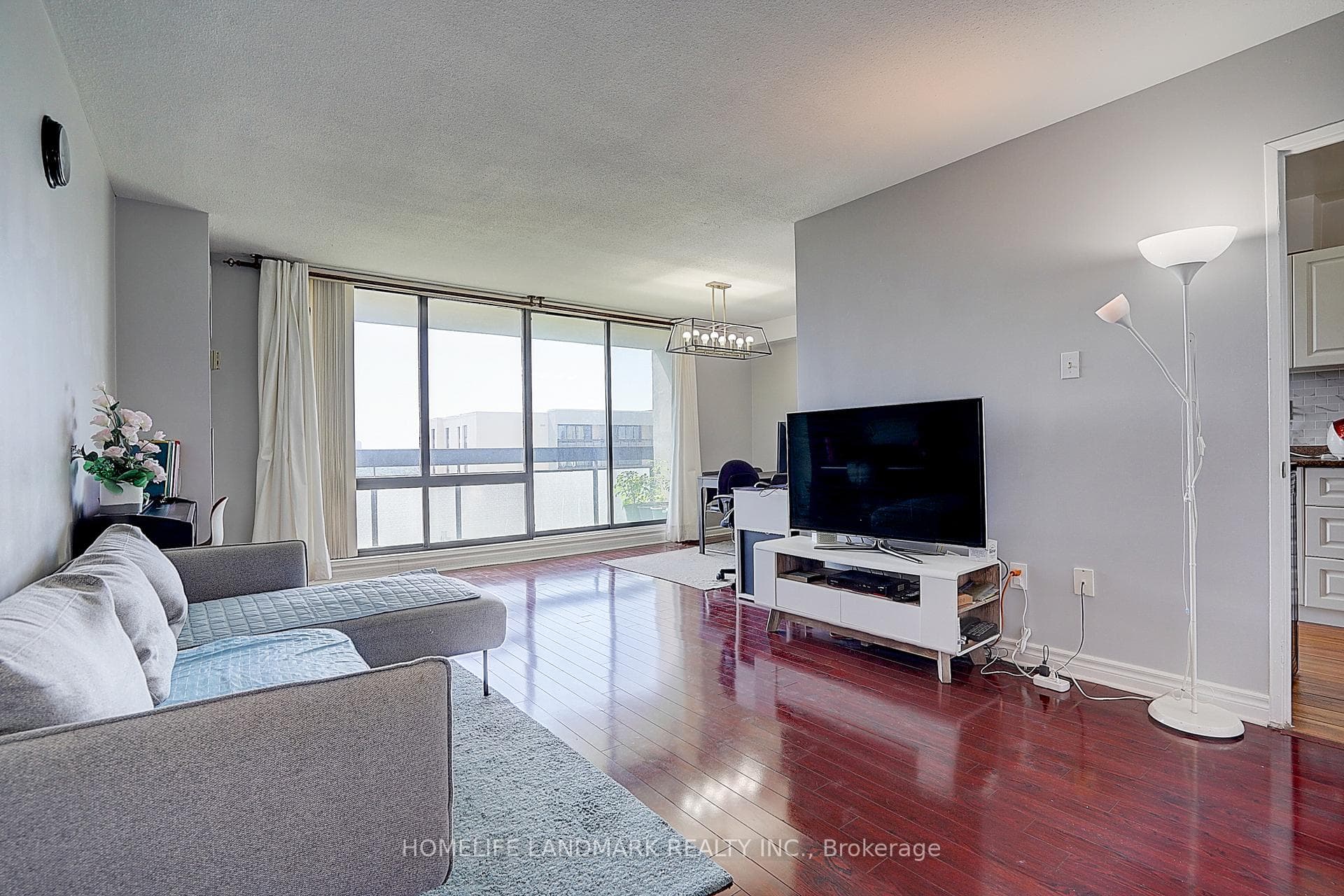 350 Seneca Hill Drive Unit 1605 photo 1