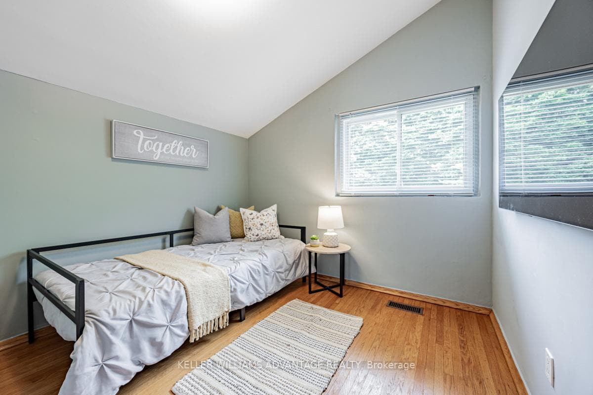 37 Firth Crescent photo 15