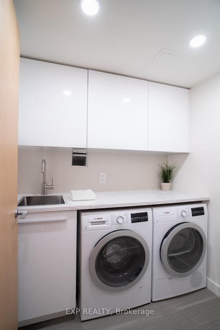 18 Lower Village Gate Unit 608 photo 26