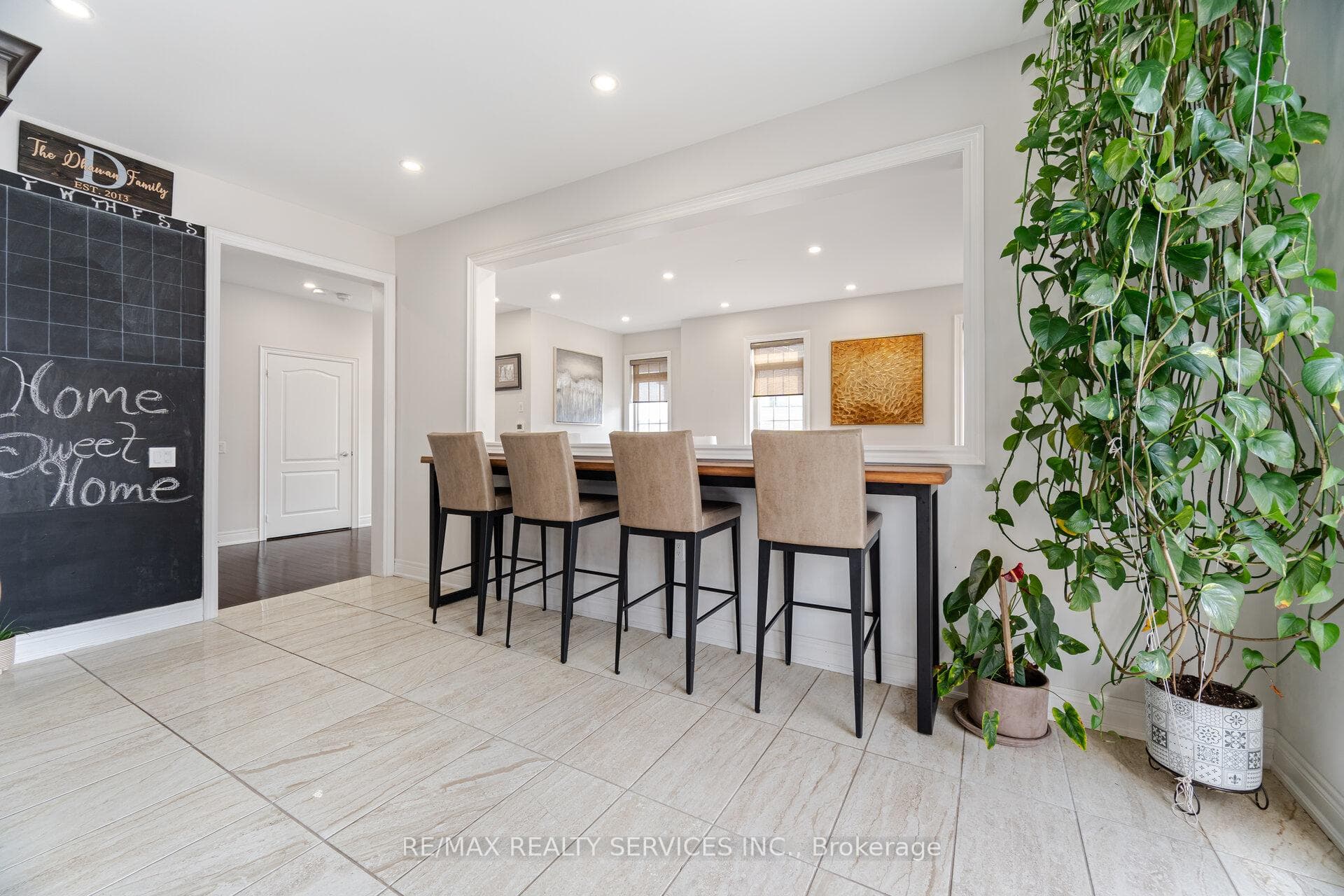 1 Brookwater Crescent photo 19
