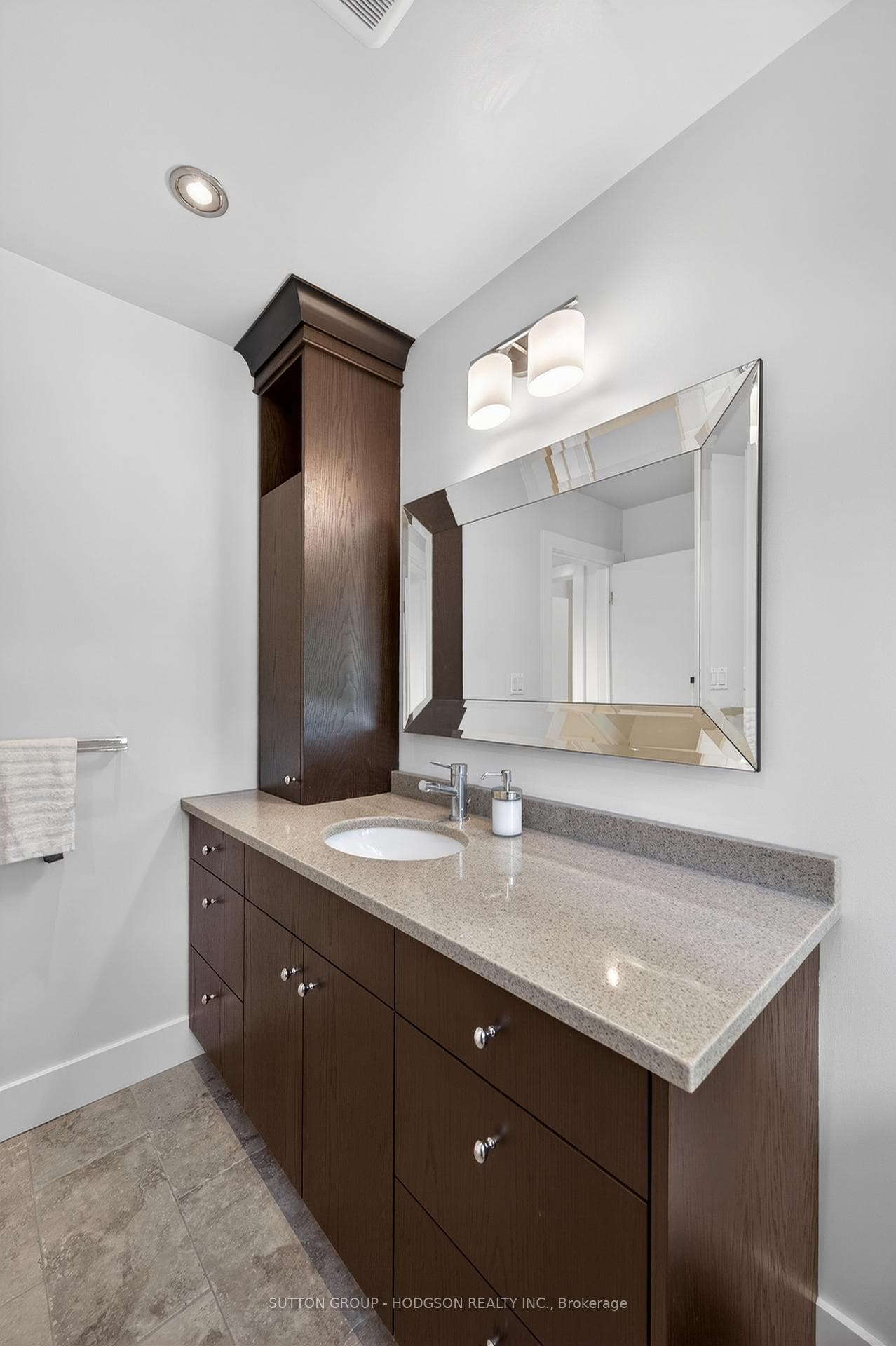 993 Woodhaven Road photo 25