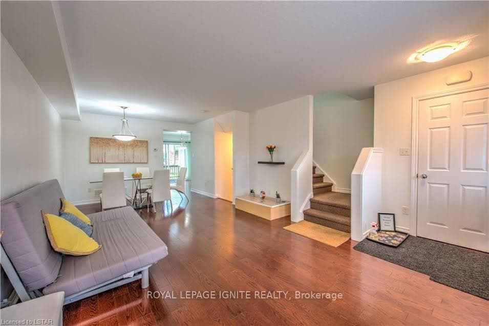3320 Meadowgate Boulevard Unit 240 photo 7