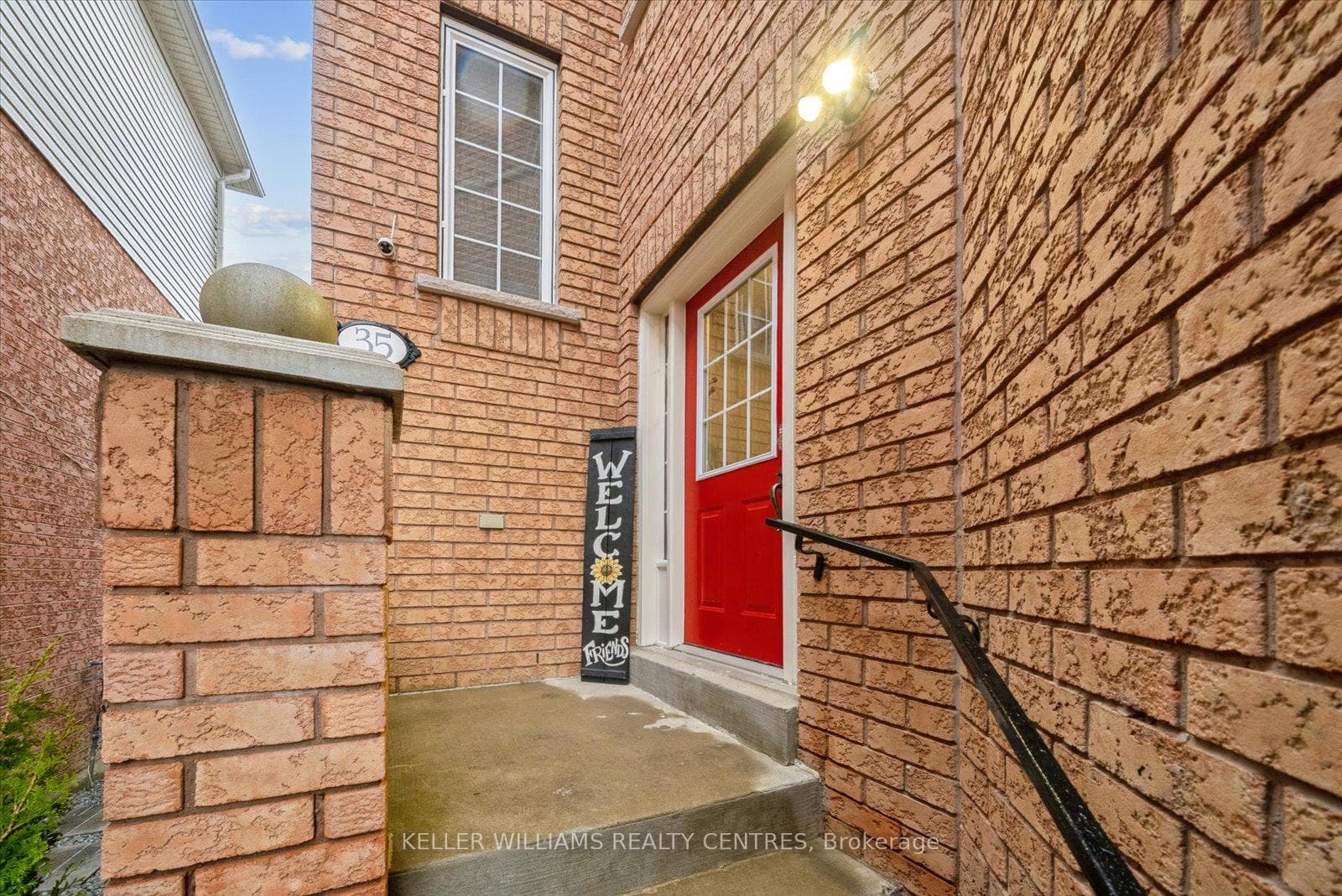 35 Millcliff Circle photo 2