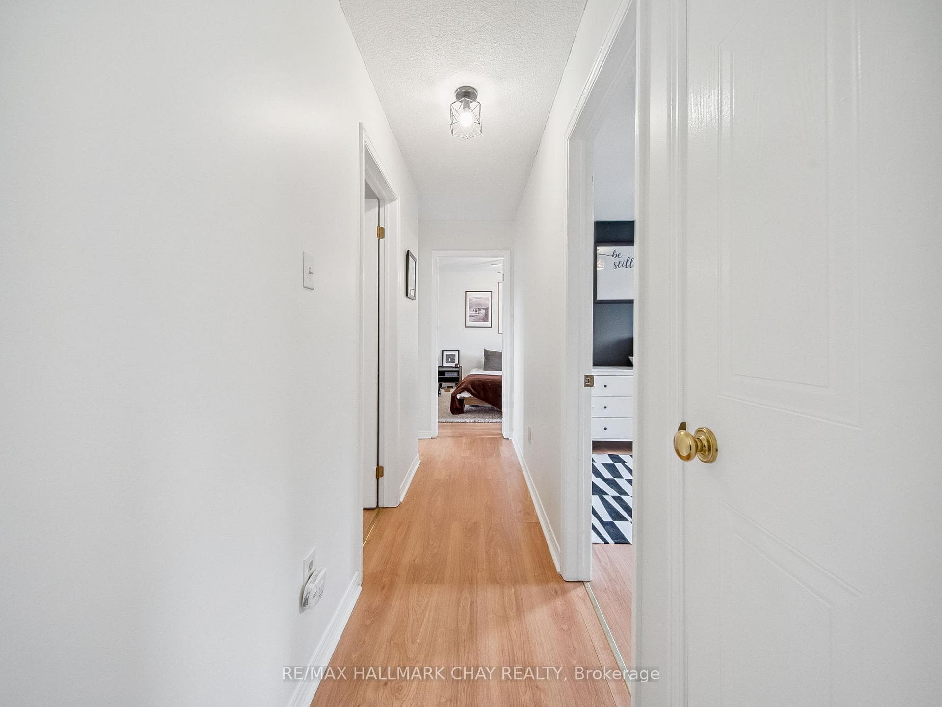 8 Darren Drive photo 26