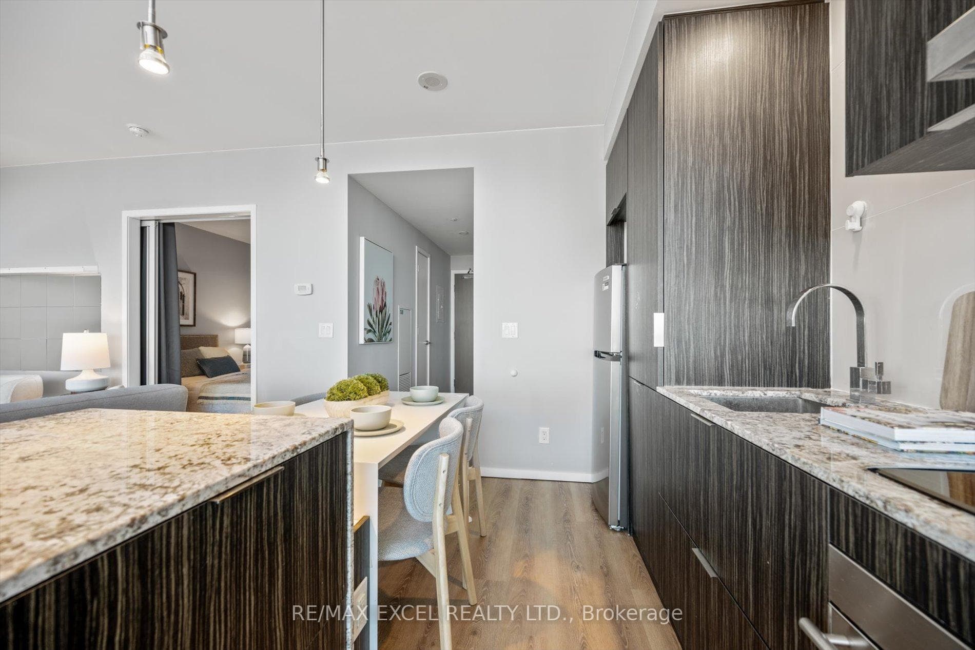 1 Bloor Street Unit 4002 photo 13