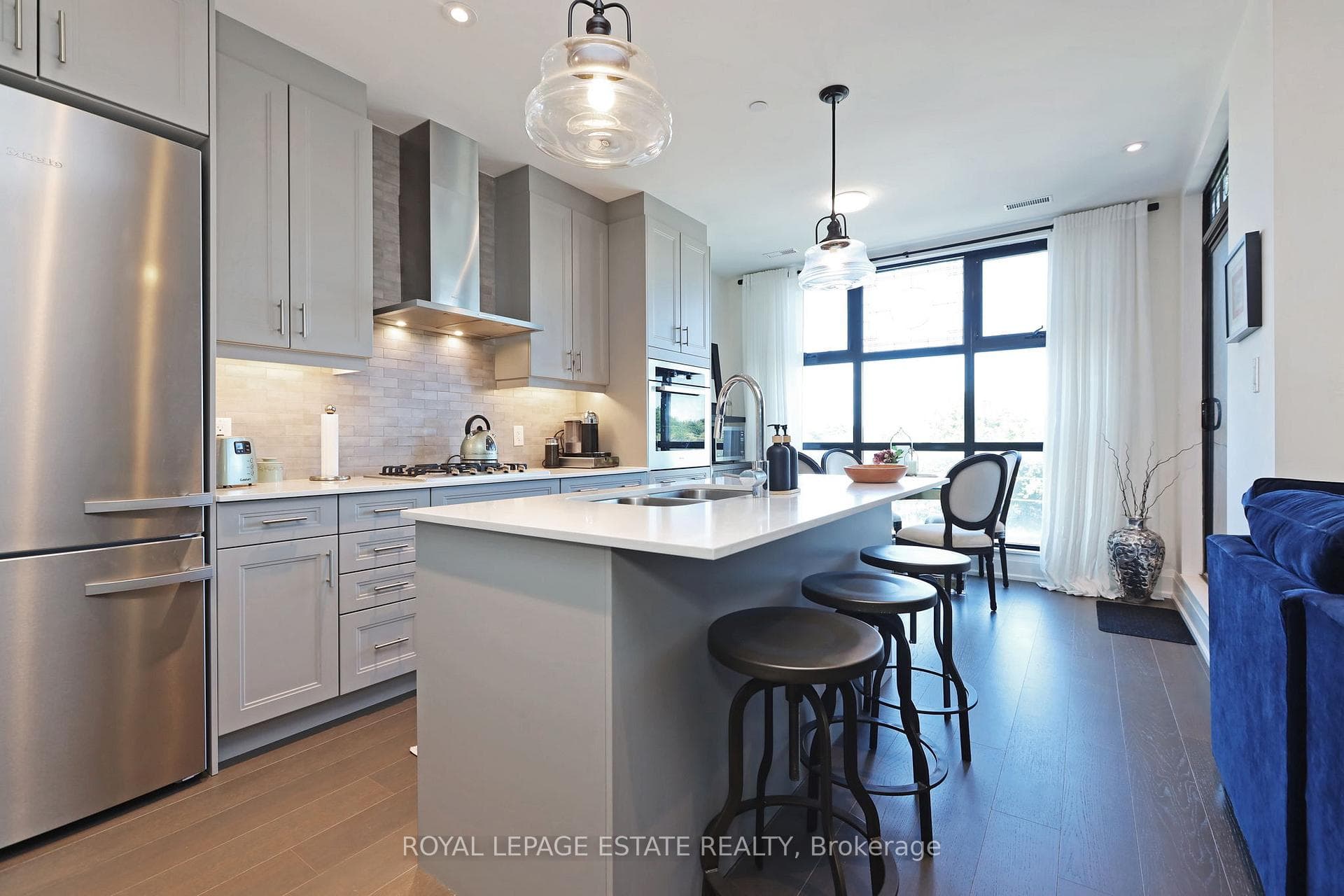 365 Beech Avenue Unit 410 photo 7