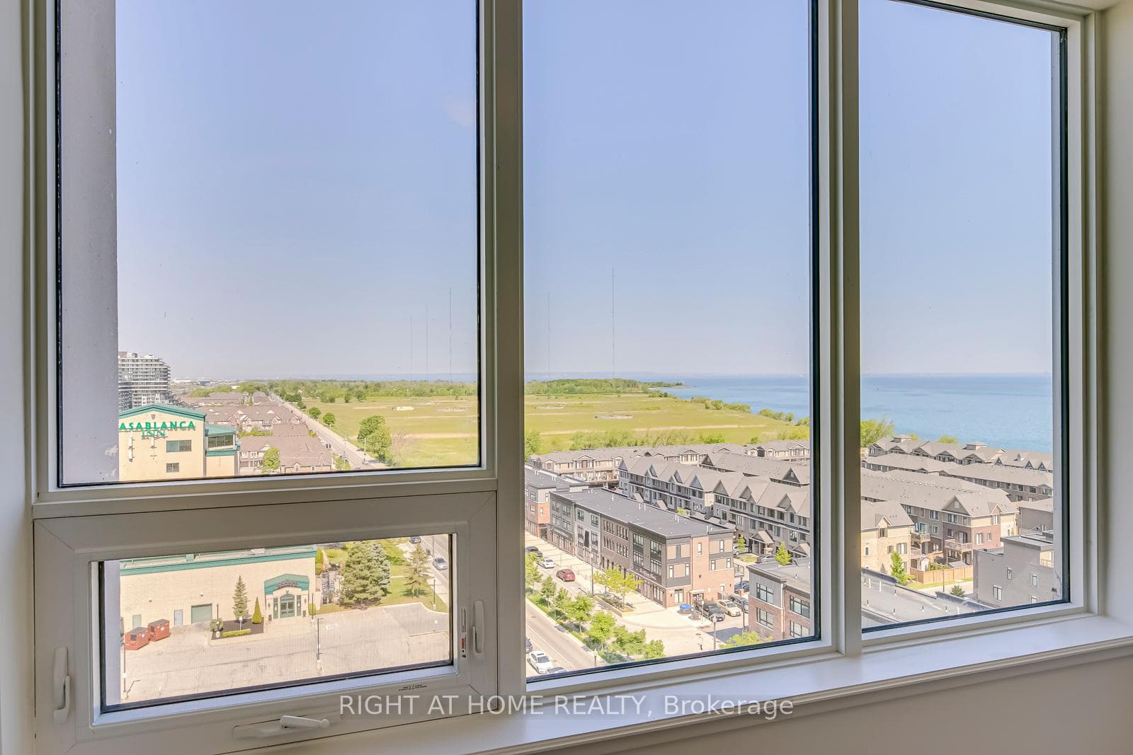 385 Winston Road Unit 1103 photo 21