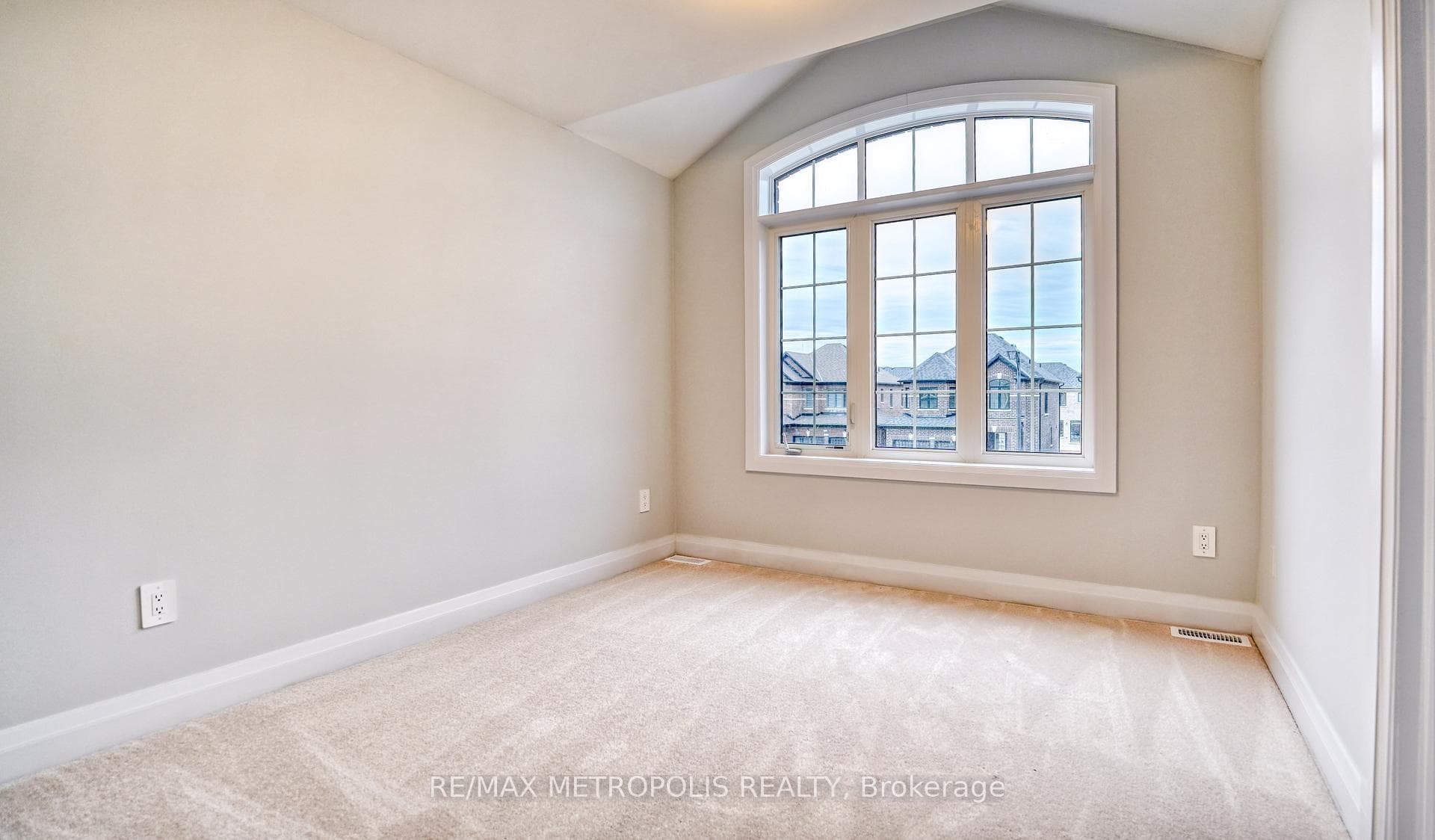 149 St. Joseph Road photo 20