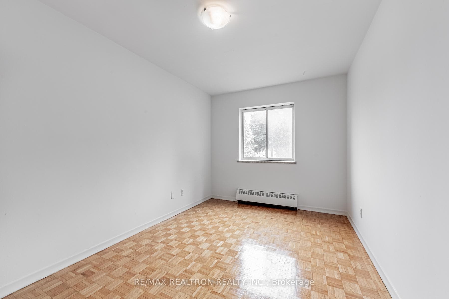 165 Colborne Avenue Unit 202 photo 19