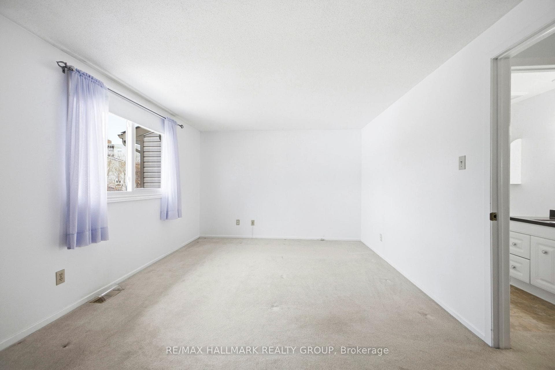1389 Palmerston Drive Unit 111 photo 14