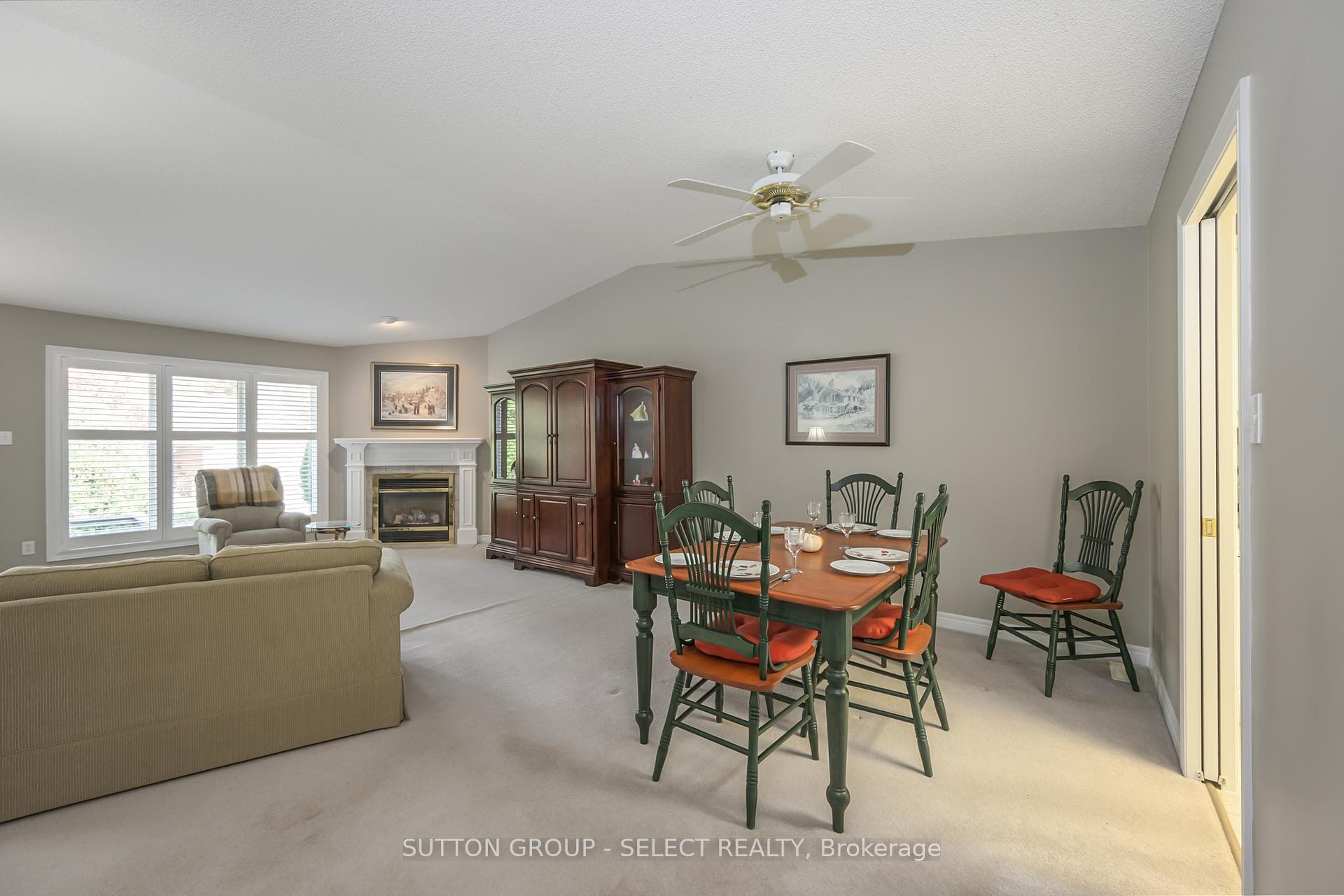505 Cranbrook Road Unit 30 photo 4