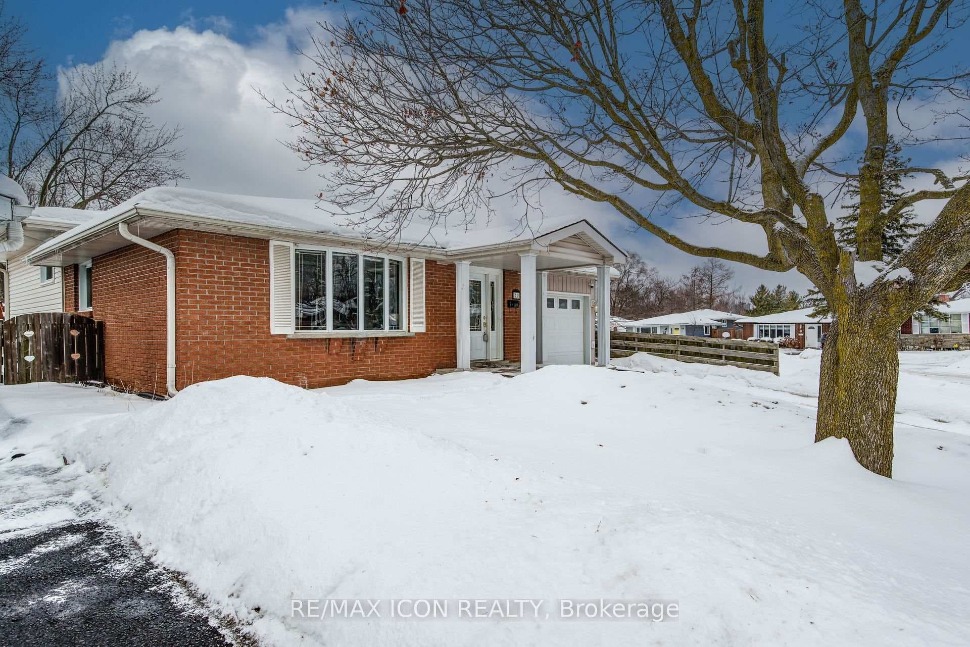 29 Rossford Crescent photo 3