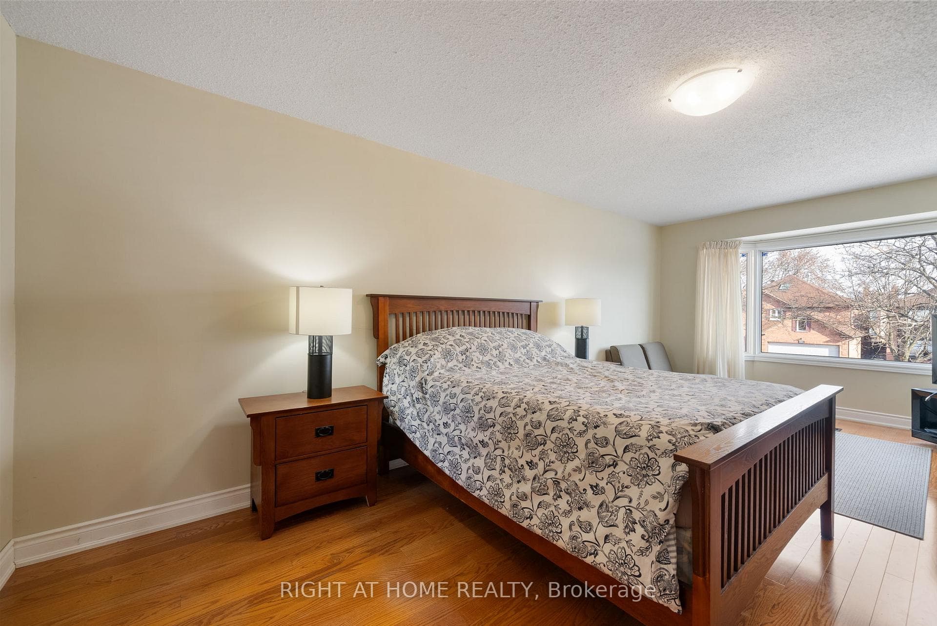5676 Brightpool Crescent photo 22