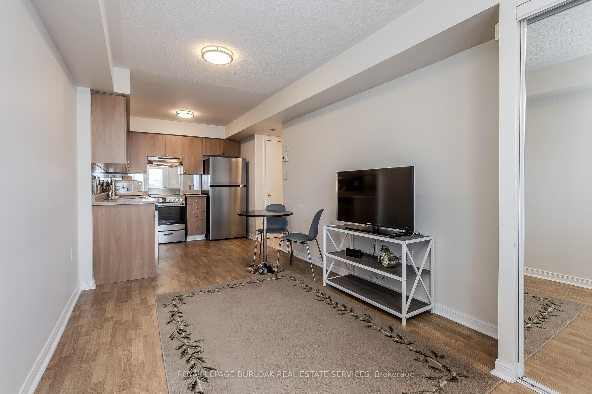 4620 Guildwood Way Unit 20 photo 9