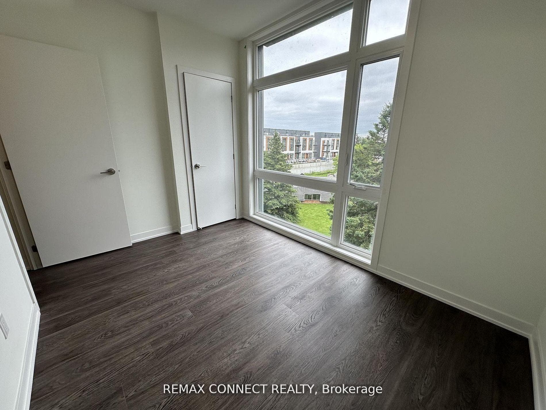 11 David Eyer Road Unit 1518 photo 23