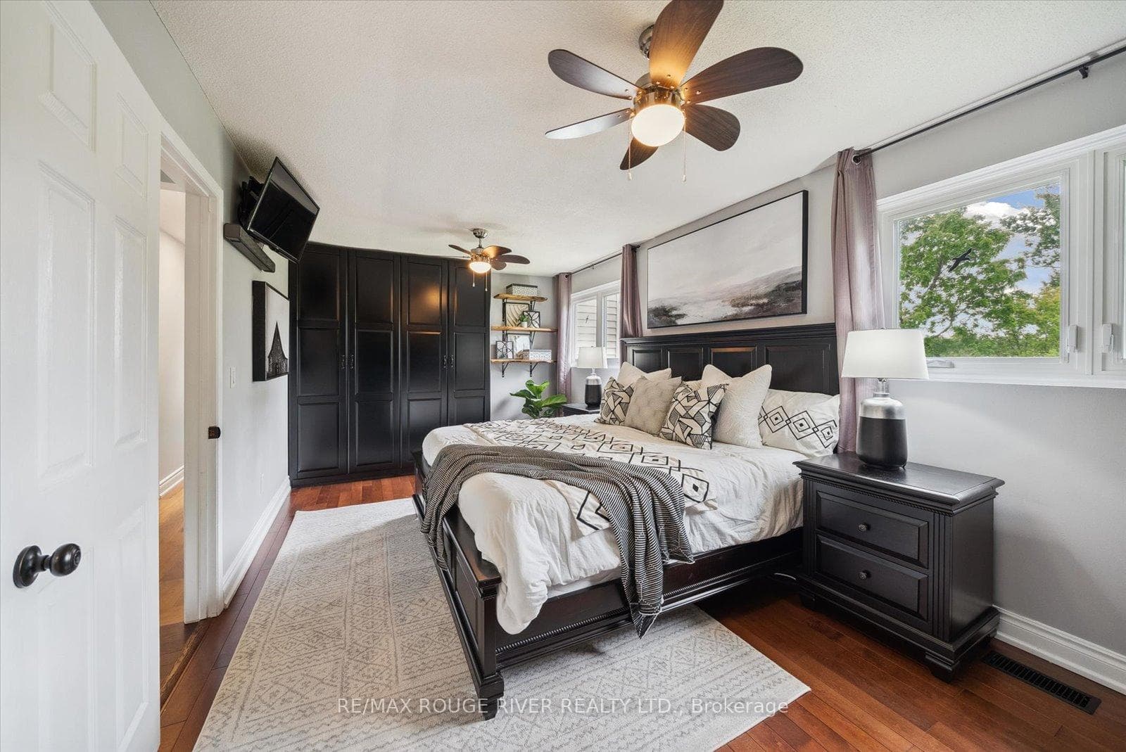 1309 Wharf Street photo 15