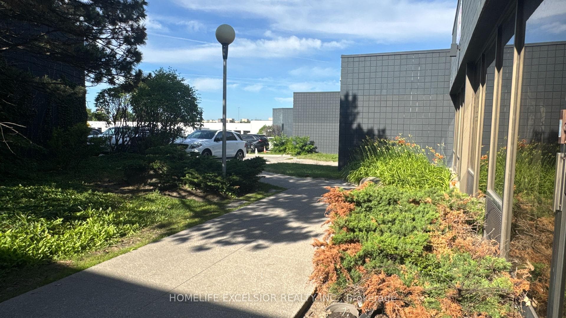 756 Gordon Baker Road photo 4