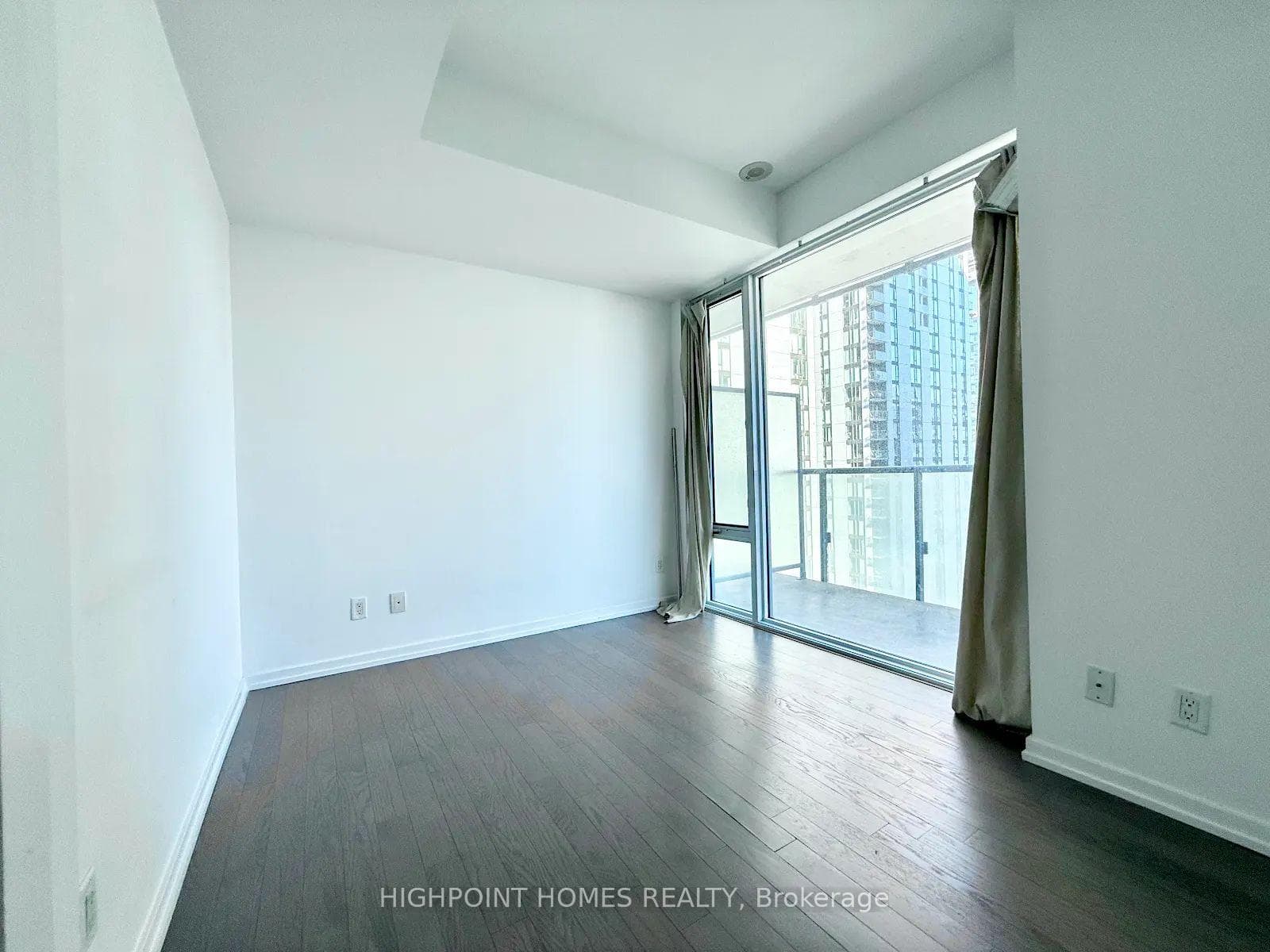 101 Peter Street Unit 3509 photo 7