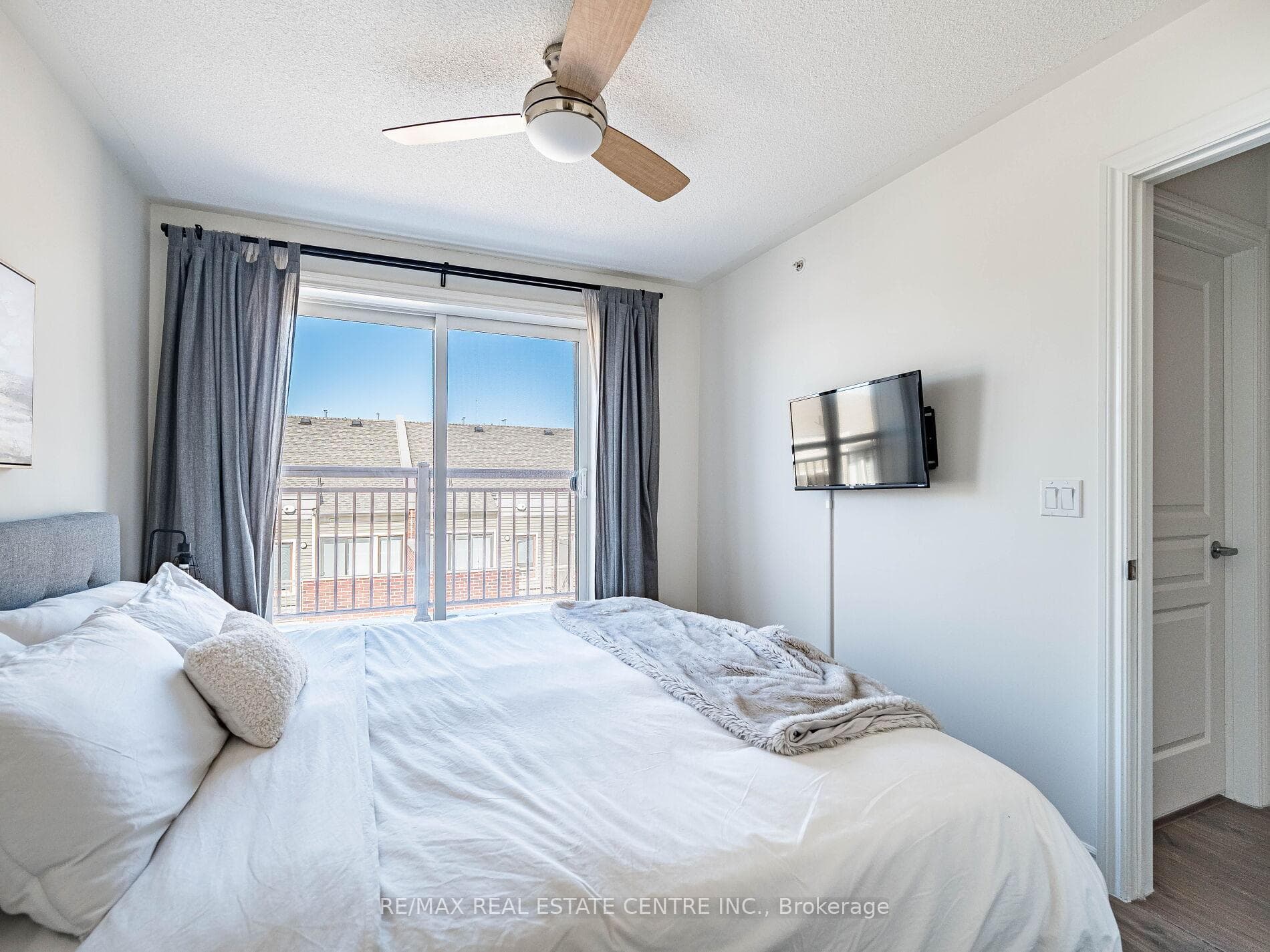 125 Long Branch Avenue Unit 10 photo 24