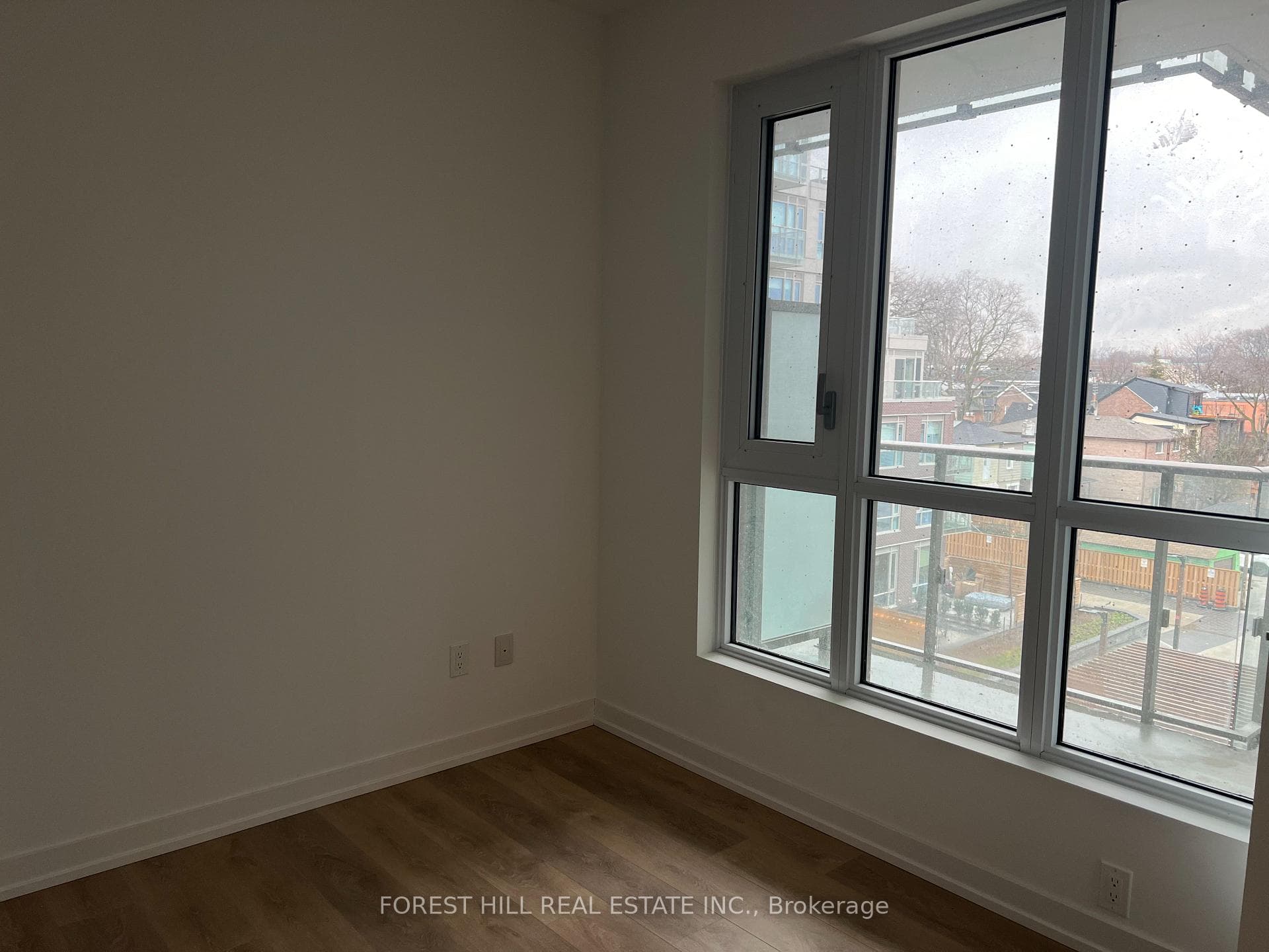 150 Logan Avenue Unit 426 photo 11