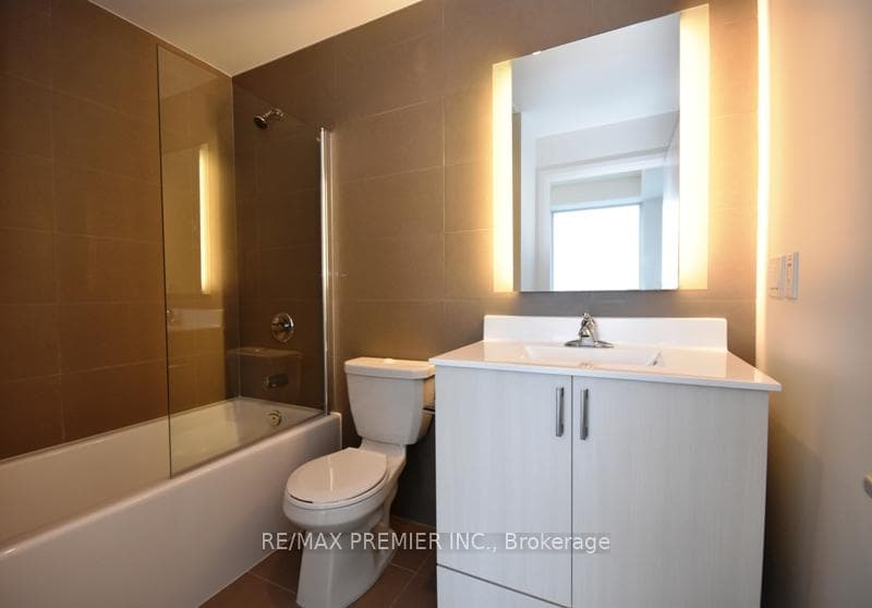 55 Ann O'Reilly Road Unit 2302 photo 8