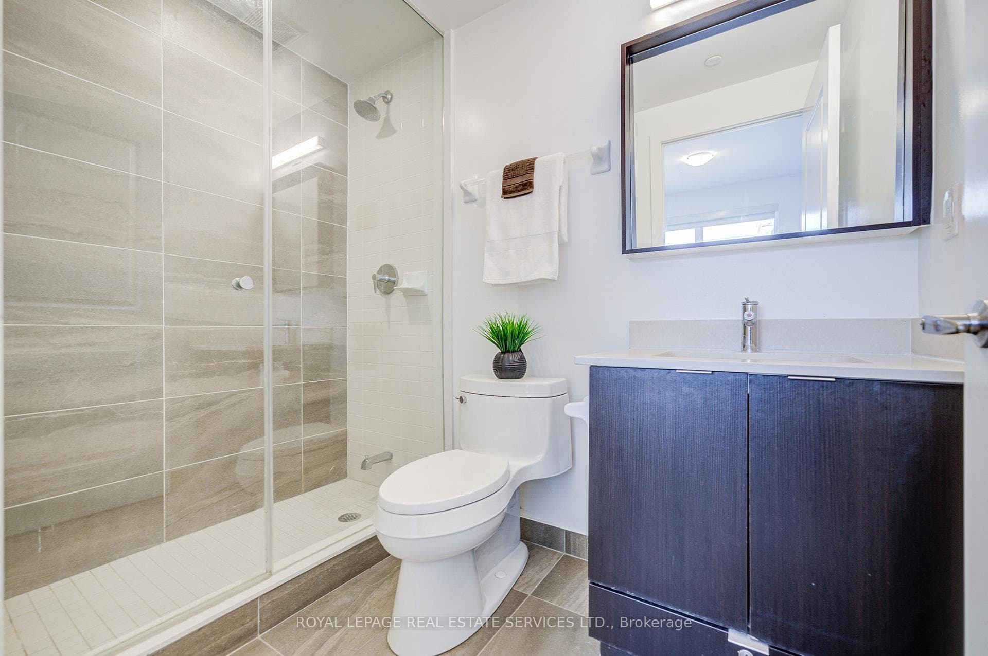 4675 Metcalfe Avenue Unit 1601 photo 24