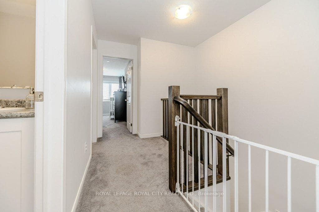 135 Hardcastle Drive Unit 96 photo 14