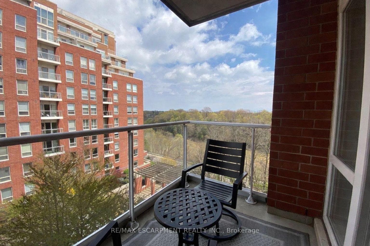 40 Old Mill Road Unit 507 photo 12