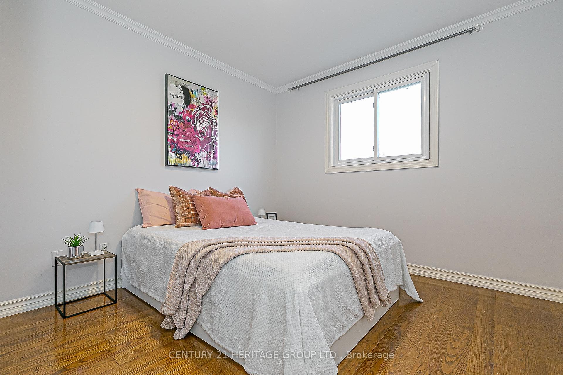 32 Mountfield Crescent photo 16