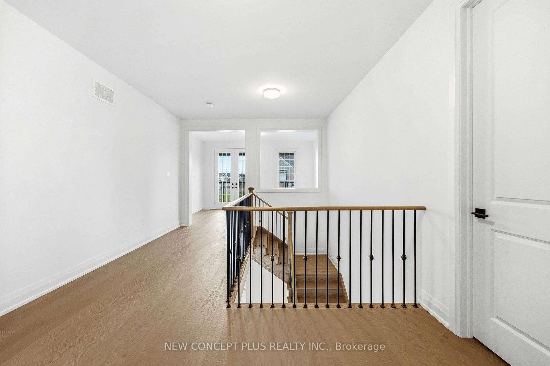 24 Twinleaf Crescent photo 10