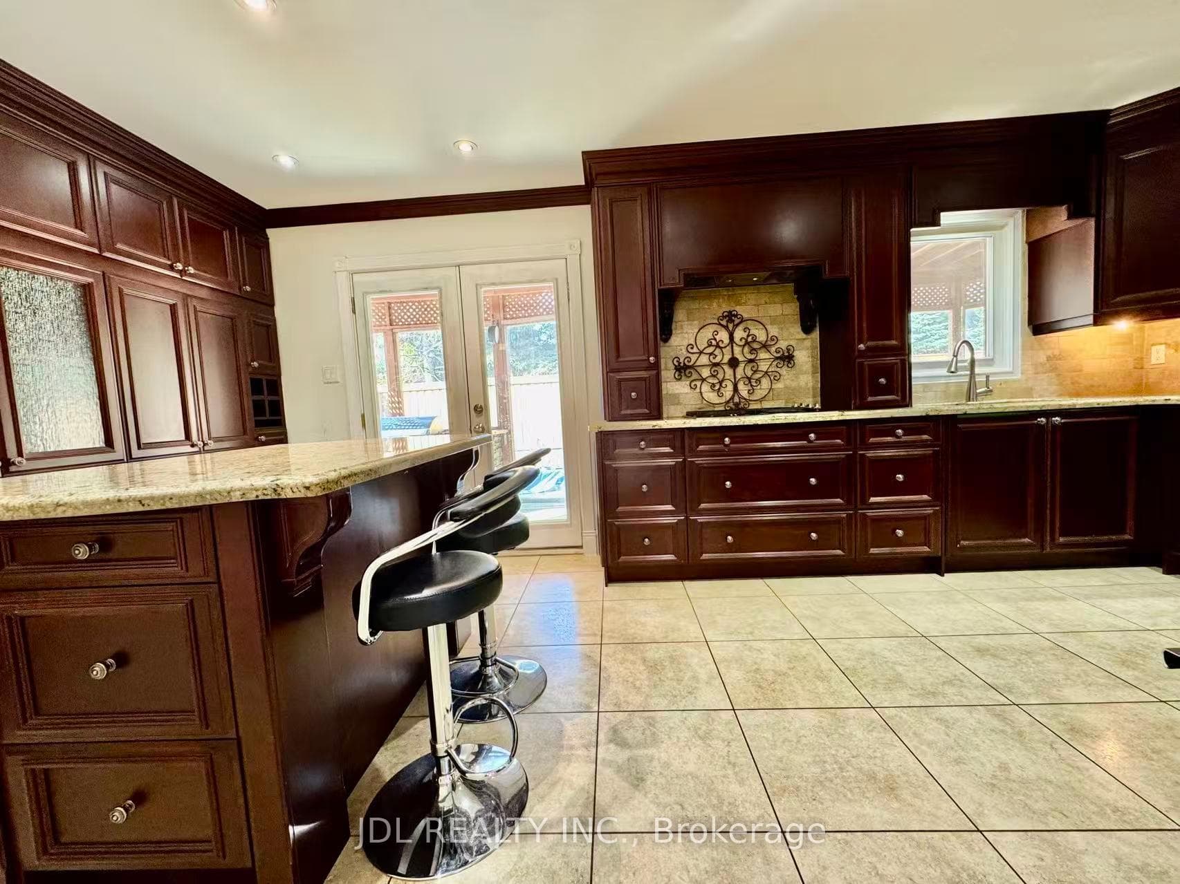 18 Findhorn Crescent photo 5
