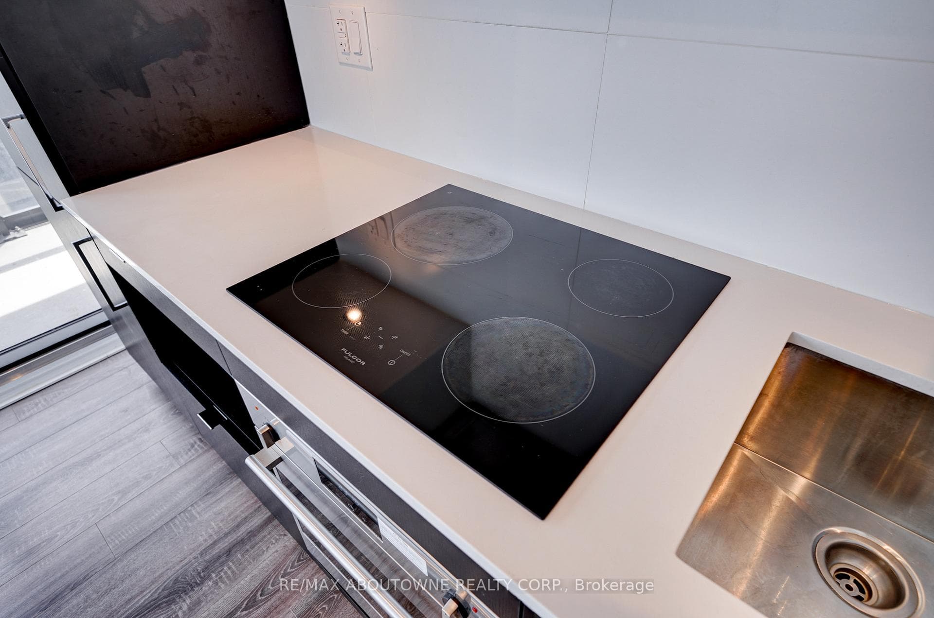20 Edward Street Unit 1503 photo 15