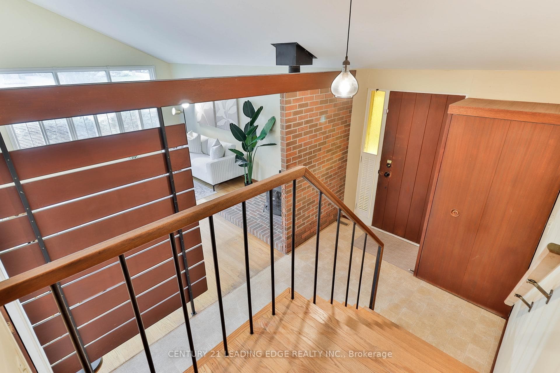 8 Oakley Boulevard photo 17