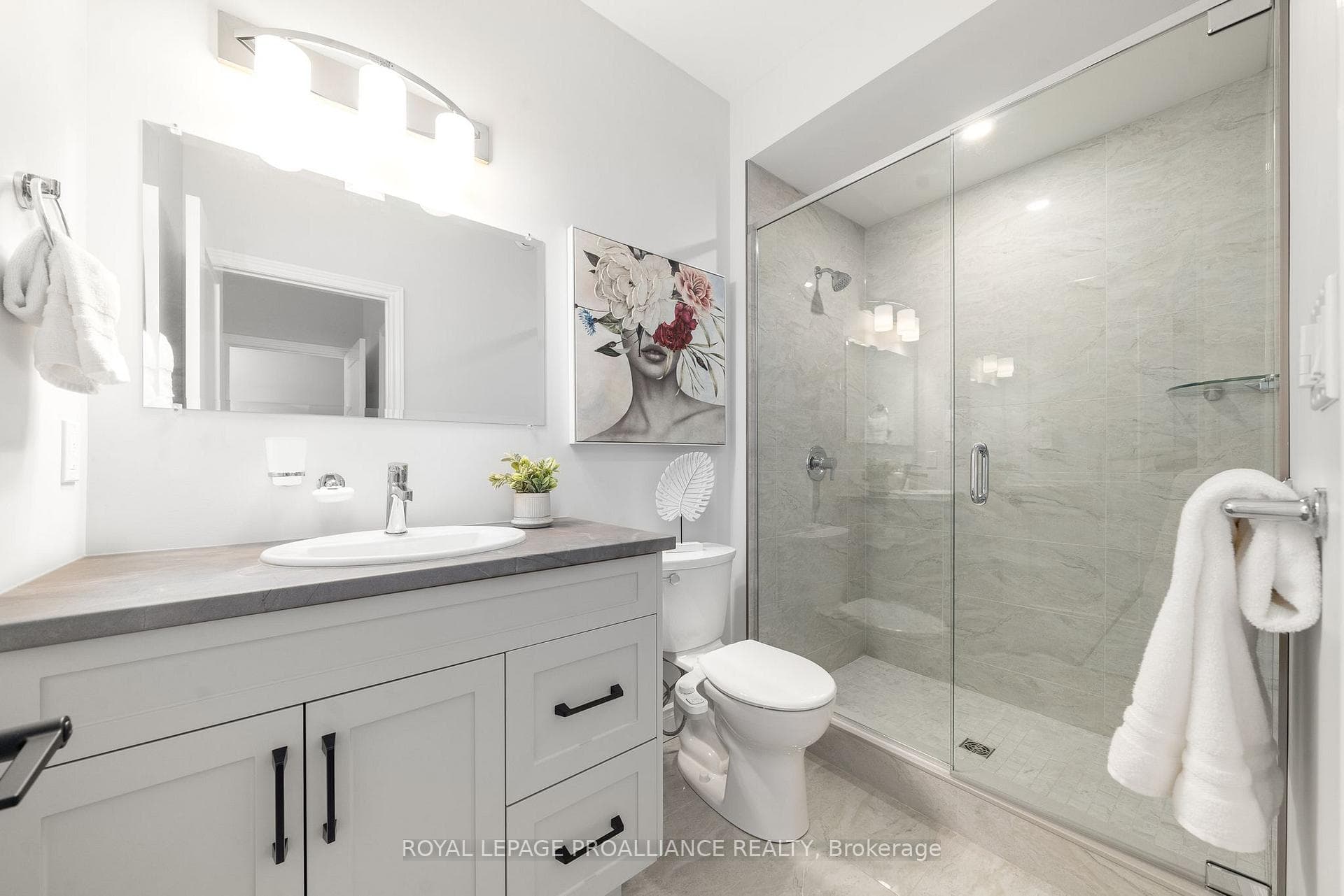 3 pc Ensuite