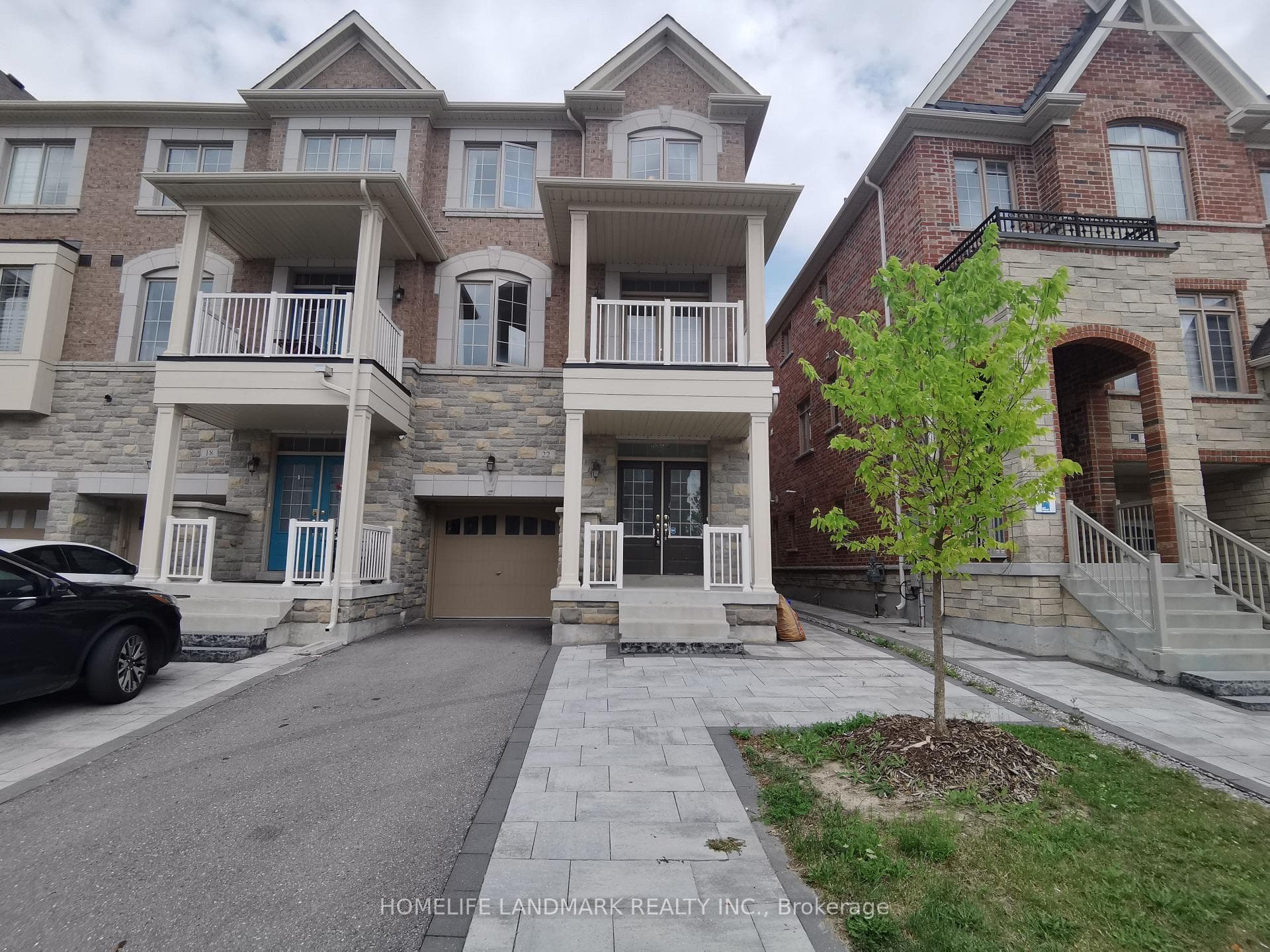 22 Farooq Boulevard photo 1