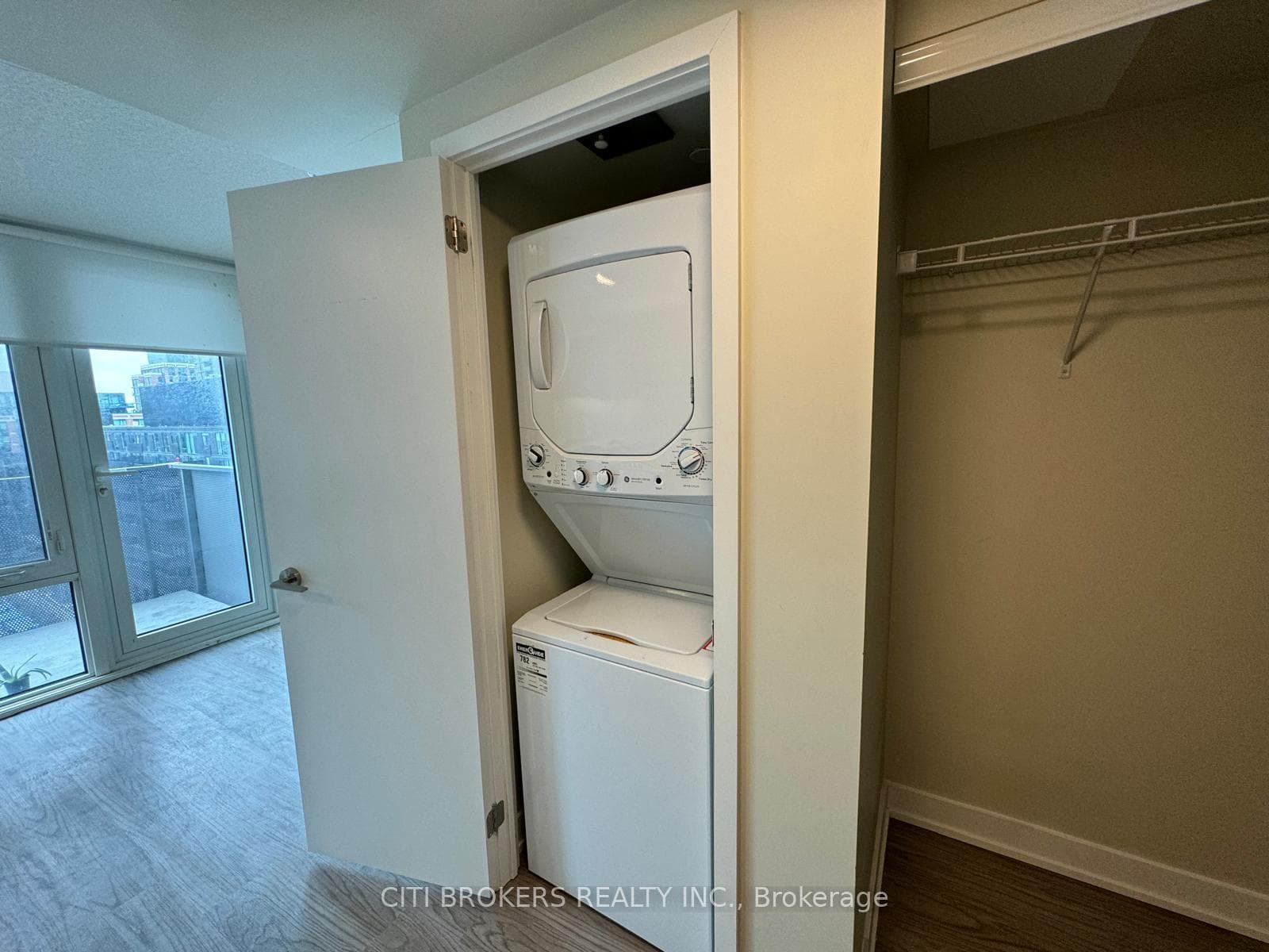 38 Monte Kwinter Court Unit 1019 photo 10