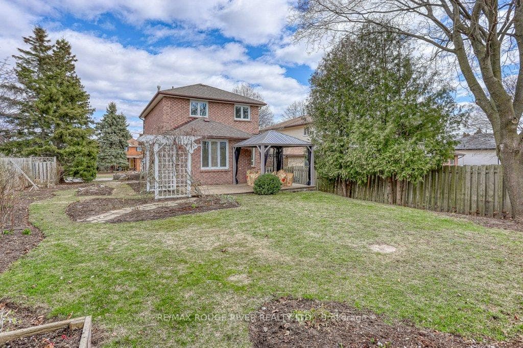 83 Barley Mill Crescent photo 28