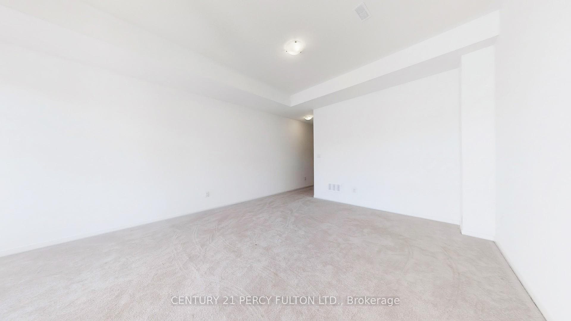 207 Monarch Avenue photo 6