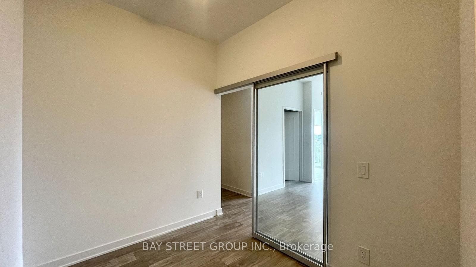 60 Princess Street Unit 1715 SE photo 8