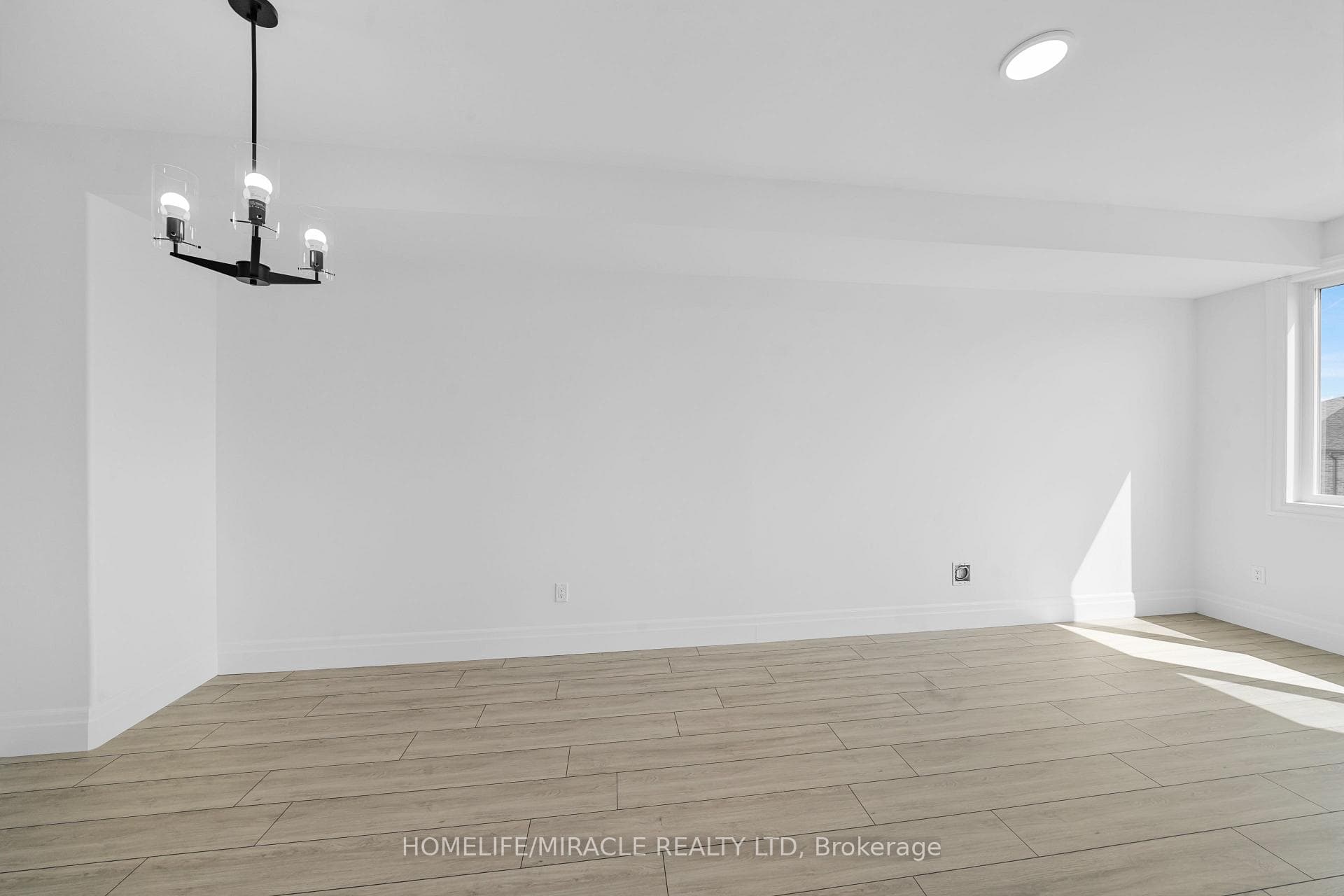43 Markland Avenue photo 10