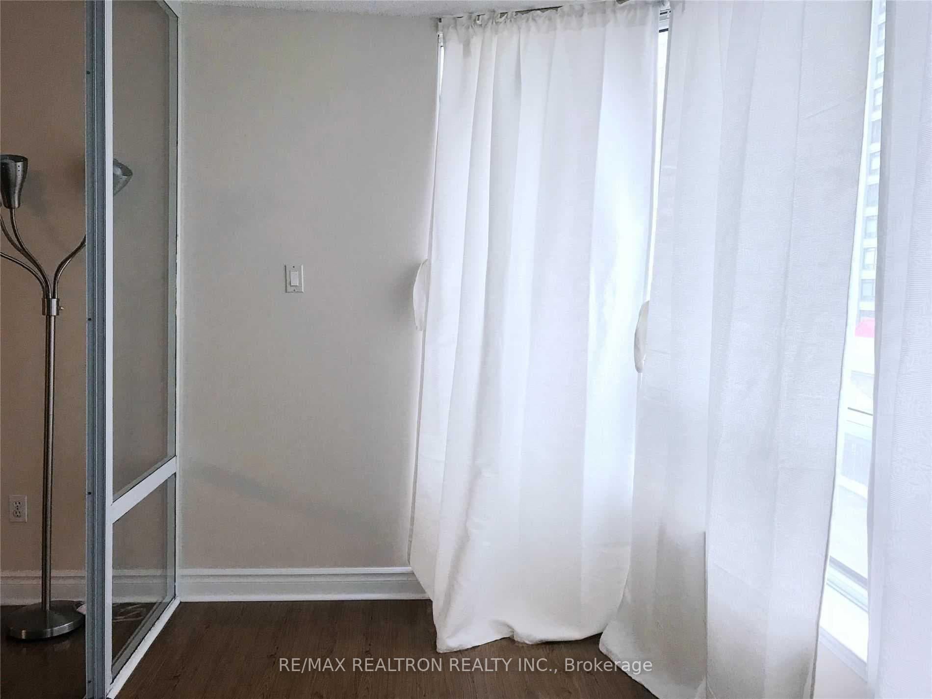 350 Alton Towers Circle Unit 204 photo 9
