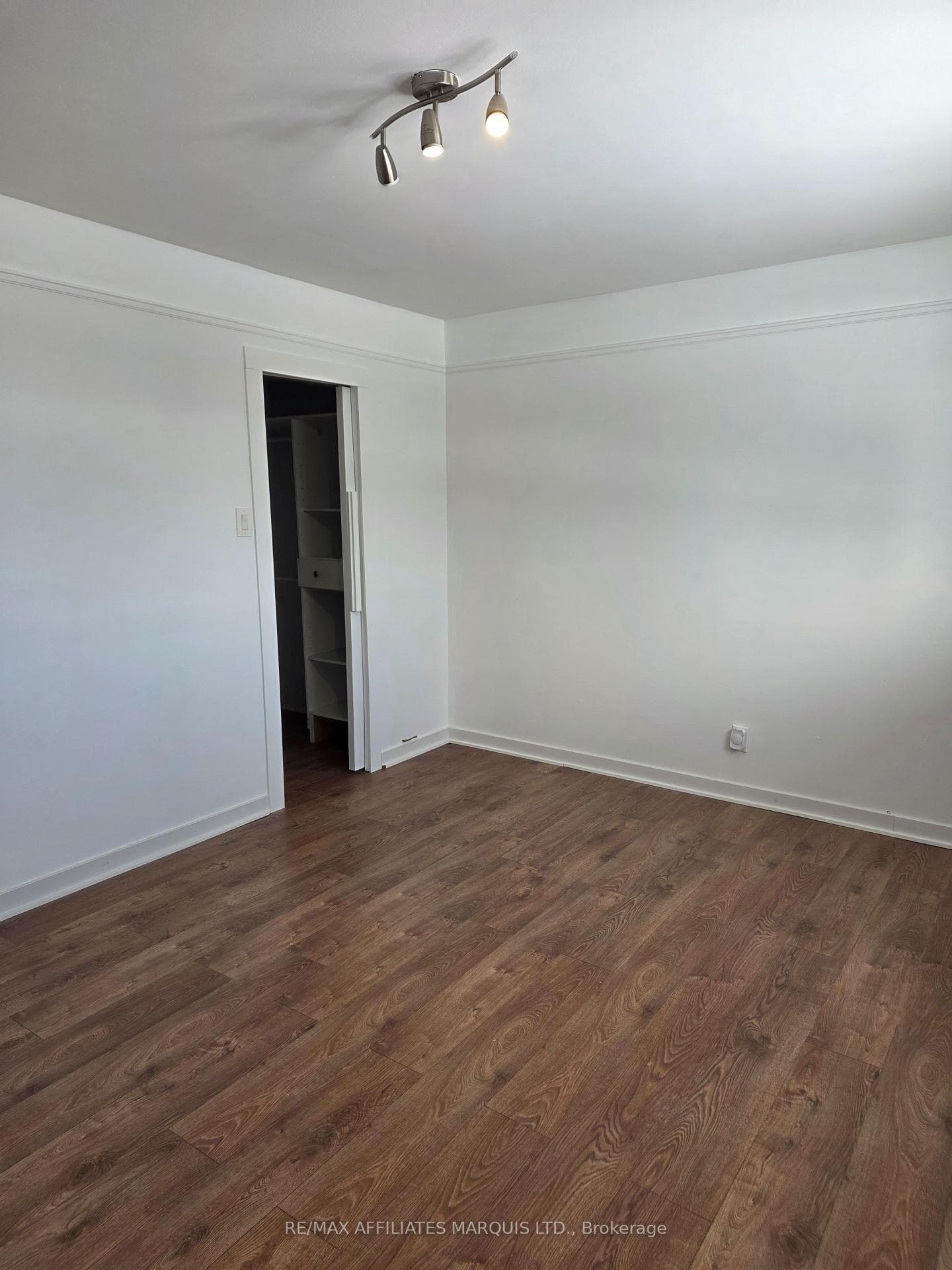 Walk in Closet Primary Bedroom