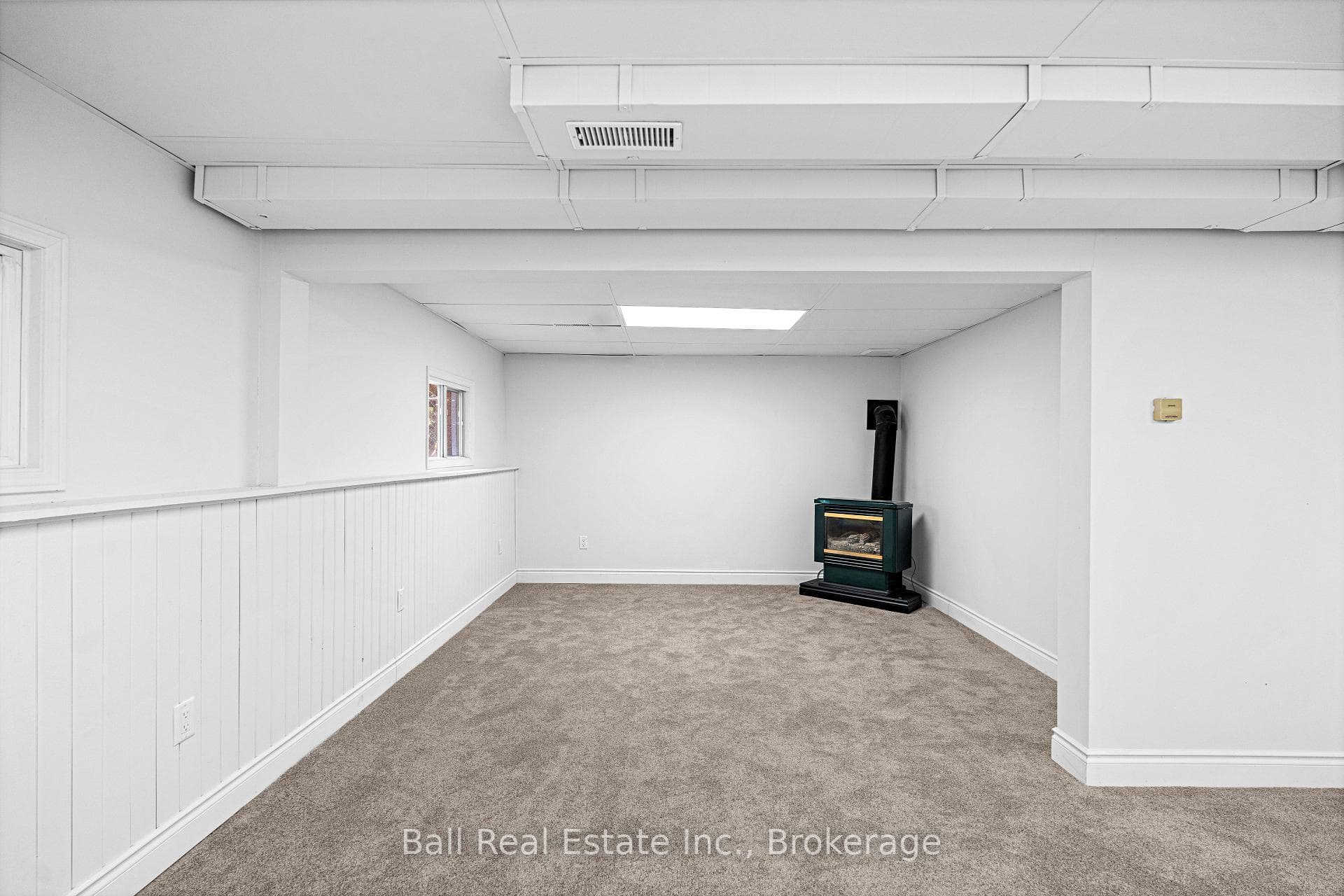 774 Mountain Ash Road photo 34