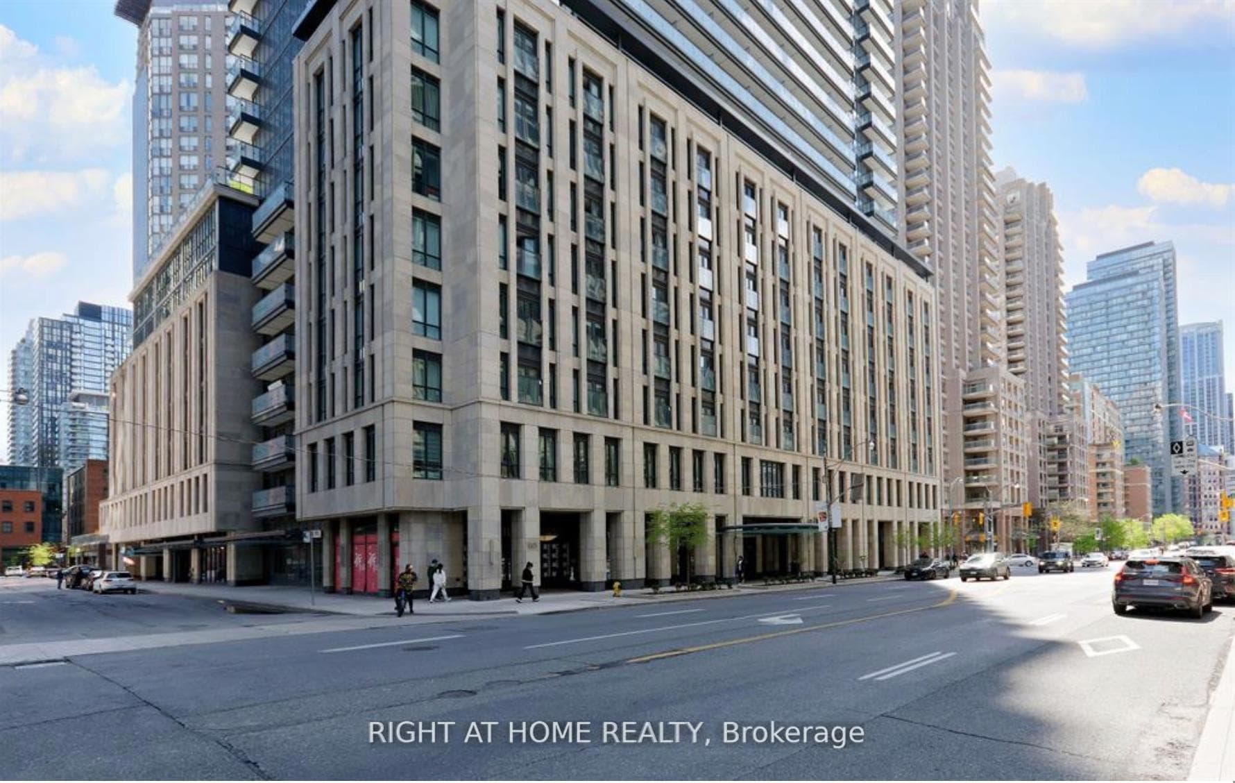 955 Bay Street Unit 2702 photo 47