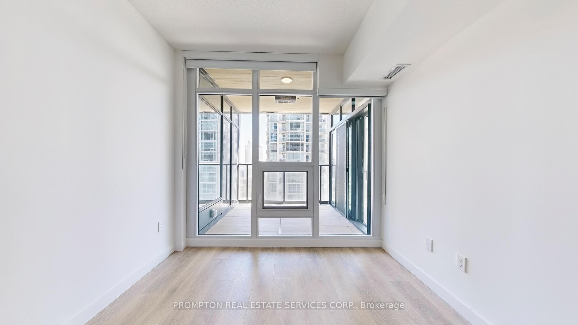 1 Concord Cityplace Way Unit 612 photo 7