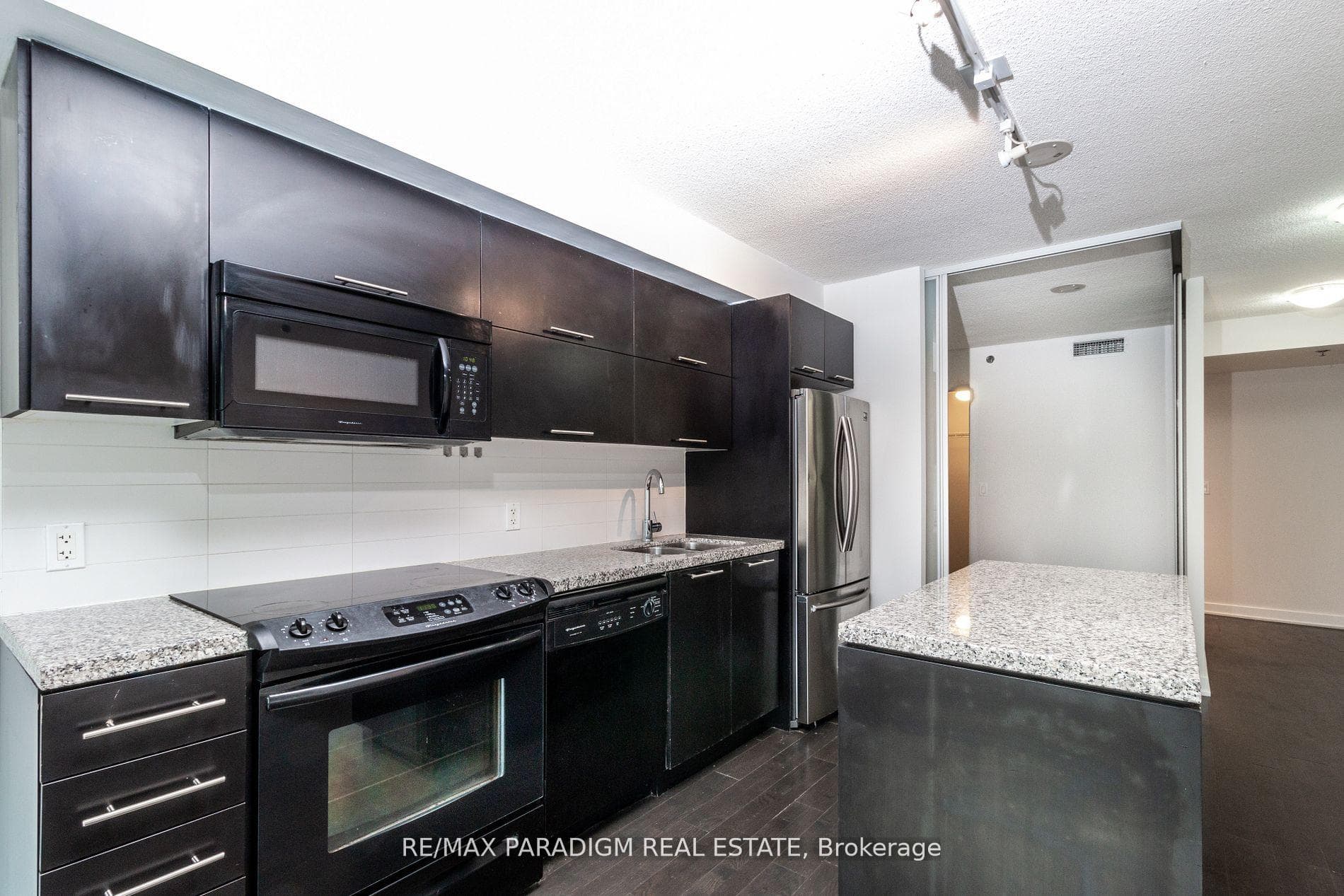 21 Nelson Street Unit 316 photo 4