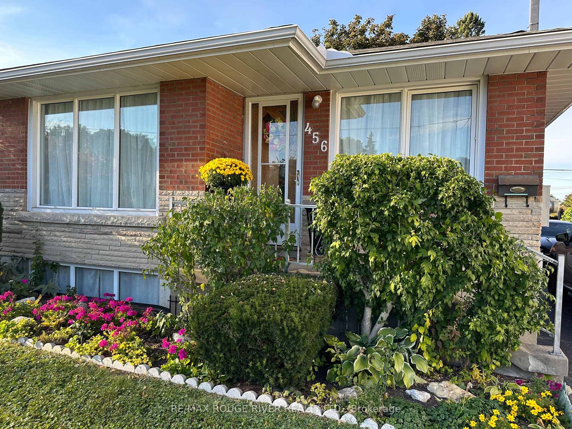 456 Miller Avenue photo 38