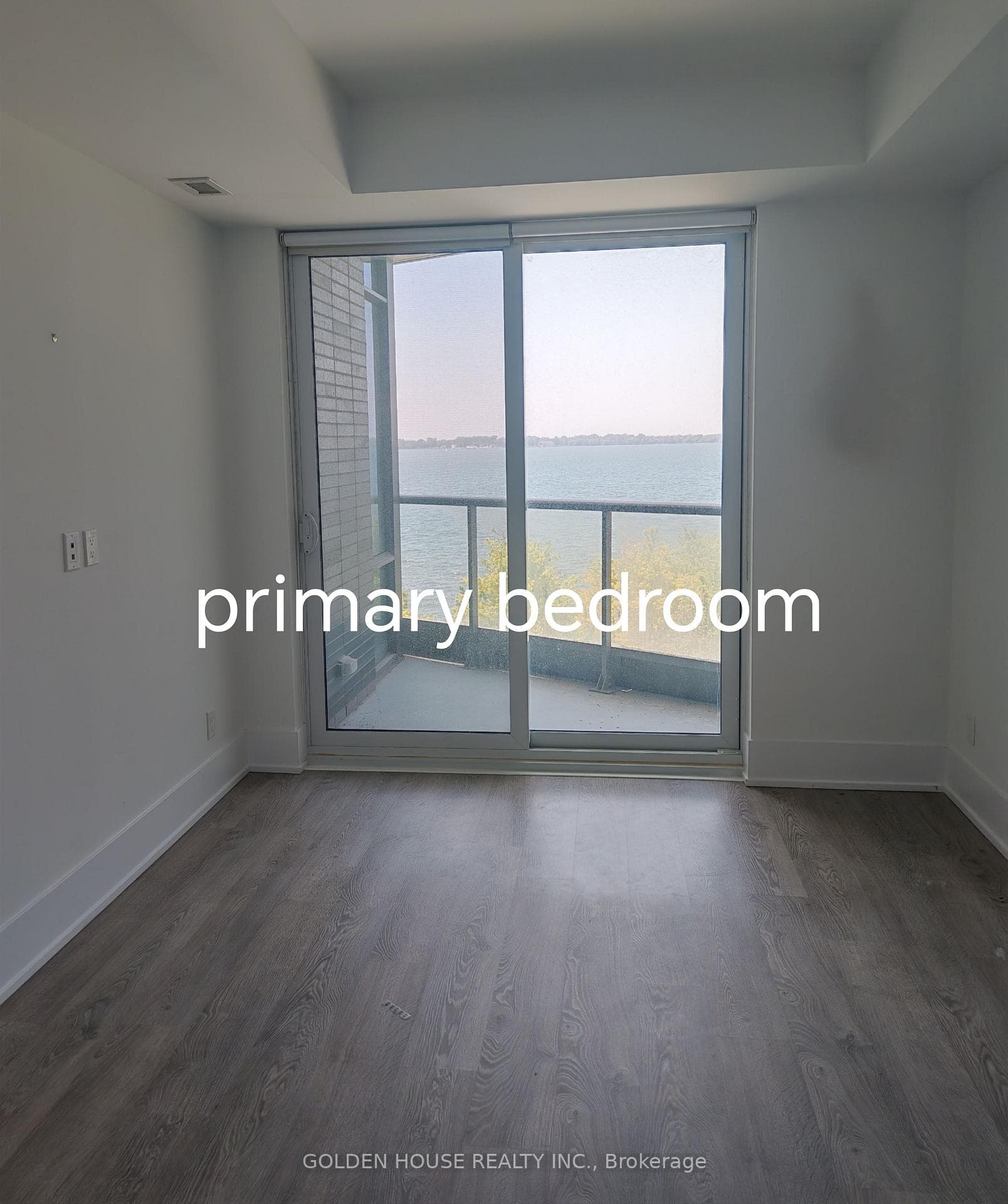 1 Edgewater Drive Unit 515 photo 5